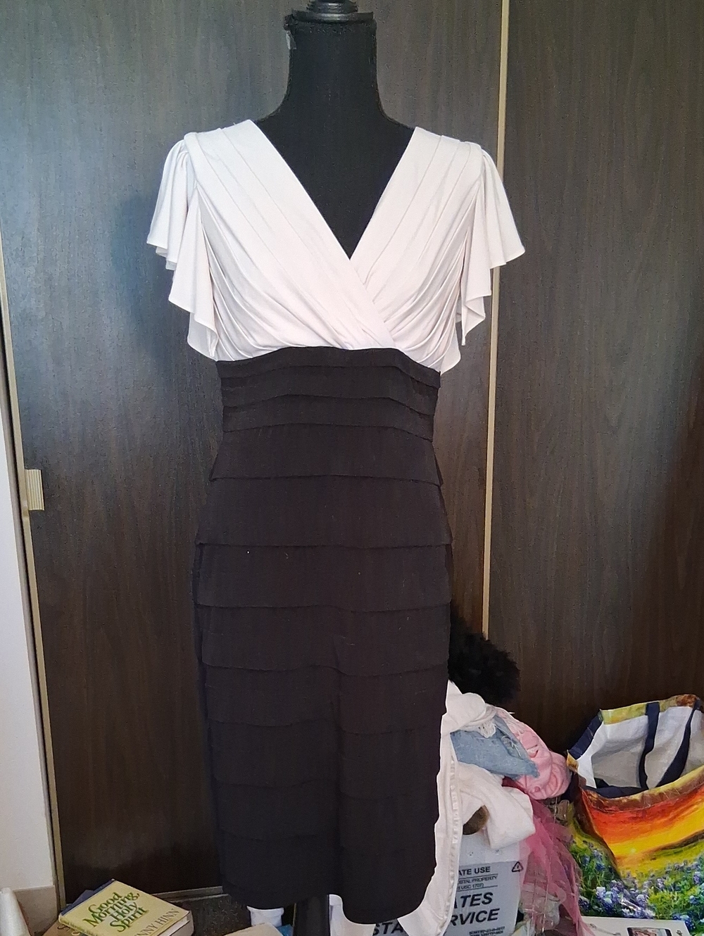 Sangria Two-Tone Flutter Sleeve Midi Dress in Black and White